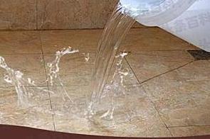 连山漏水维修 免砸砖防水材料该如何施工